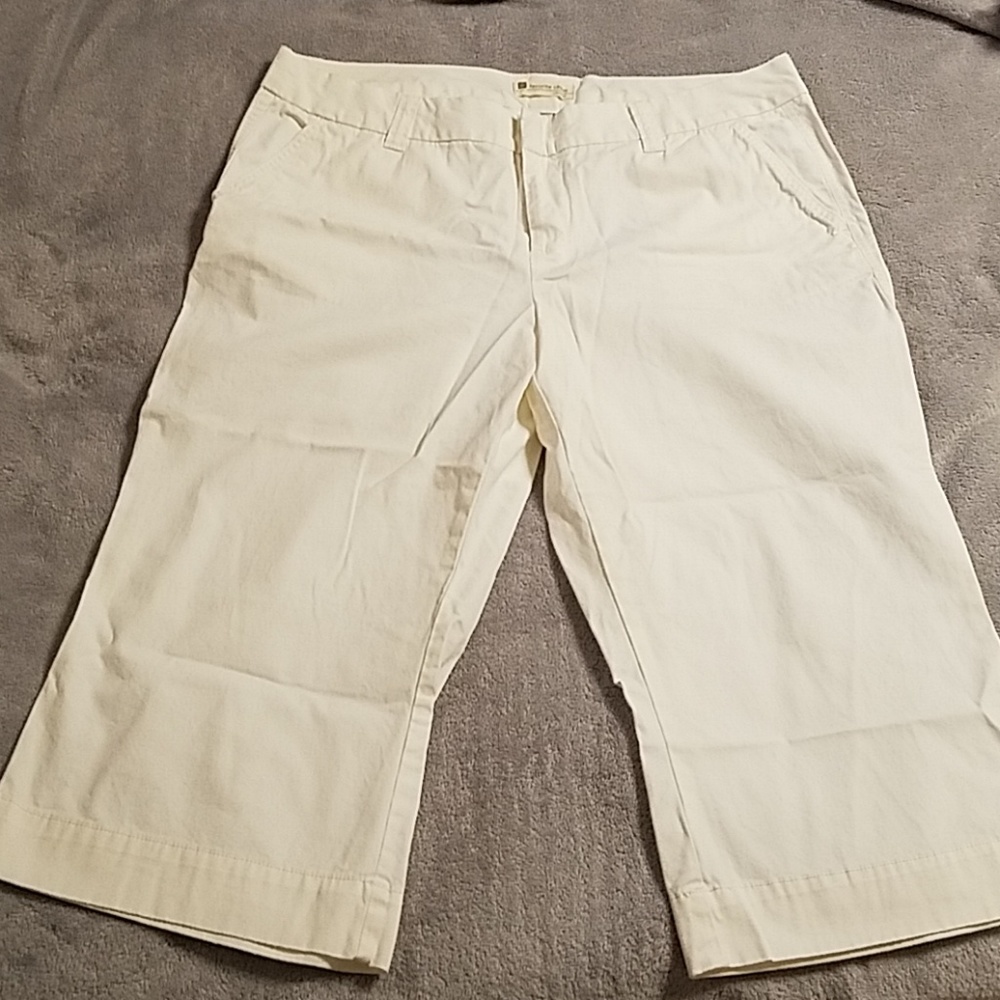 Women's crop chinos